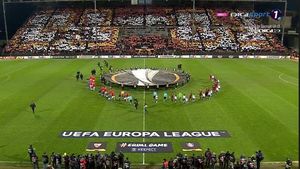 Atmosferă de vis la Cluj, înainte de CFR - Sevilla! Cum s-au pregătit fanii pentru meciul de gală din 16-imile Europa League. Coregrafia ardelenilor | FOTO