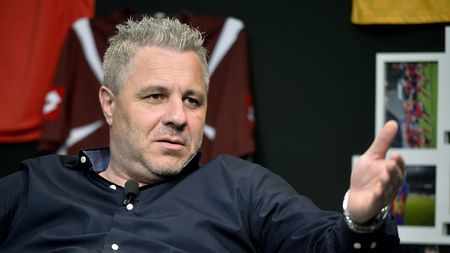 Șumudică e din nou cu "lupa" pe FCSB și îi aruncă mănușa lui Dică: "Iar o să spună lumea că pun presiune!". Miriuță e de acord