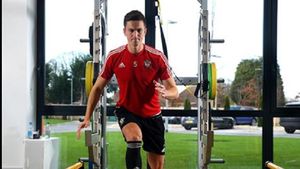 Gardoș: "Ard de nerăbdare să mă întorc pe teren!" Ce le-a transmis colegilor săi înaintea meciului cu Manchester United