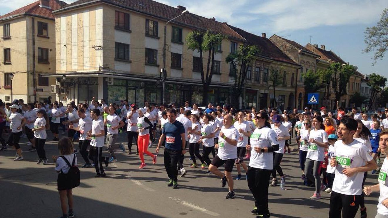 FOTO | Peste 1.000 de participanți la Crosul "Gabriela Szabo"! Printre cei prezenți, ministrul de Interne