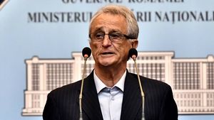 Ce s-a întâmplat în divorțul lui Cristian Gațu. Soția i-a cerut legendei de 79 de ani sume uriașe, iar judecătorii au decis