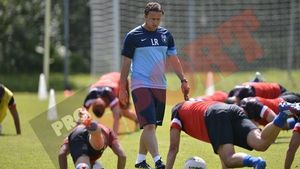 Becali transferă după ureche, Reghe a găsit "numărul 10" care ar face Steaua perfectă.** Brazilianul i-a dat deja răspunsul: "E visul meu să joc la o echipă mare"