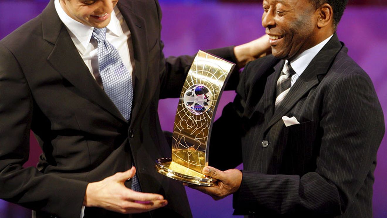 Pele: "C. Ronaldo e extraordinar, dar îl prefer pe Kaka"