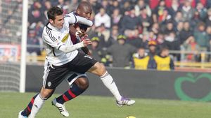 Mutu, spaima portarilor din Serie A!** "M-aș supăra dacă mi-ar da gol din 'scăriță'! E lipsă de respect"