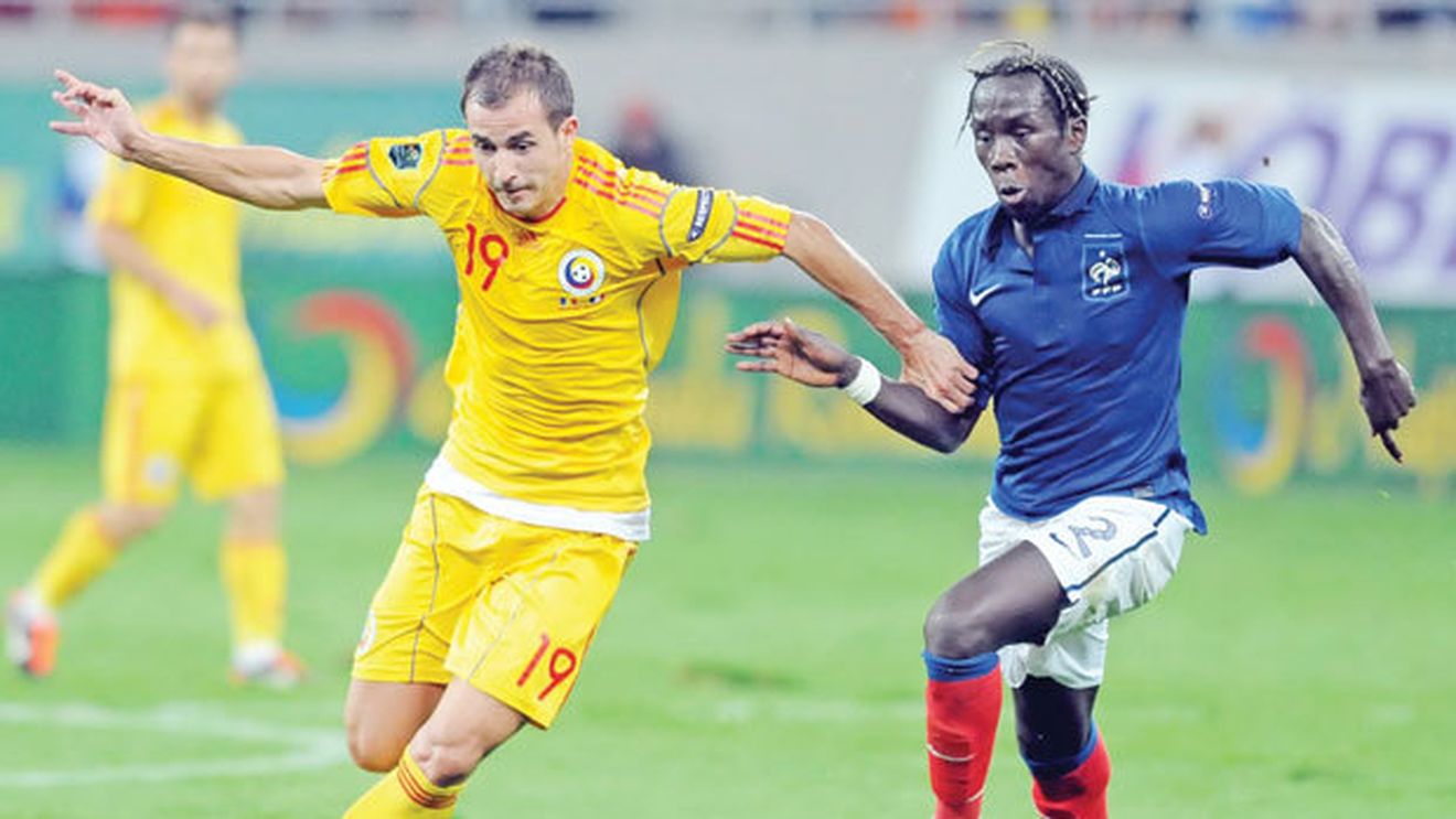 Întrebări înainte de Turcia!** Cât de închis vom juca, cine va fi fundaș dreapta, care va fi atacul? Ce a încercat Pițurcă și echipa probabilă pentru meciul cu Turcia