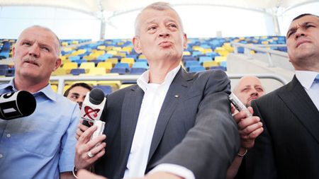 Oprescu, fericit că Bucureștiul va găzdui meciuri de la Euro 2020. Primarul promite noi facilități și arene moderne: "Lucrăm la noua sală polivalentă, la patinoar și la academia de tenis"