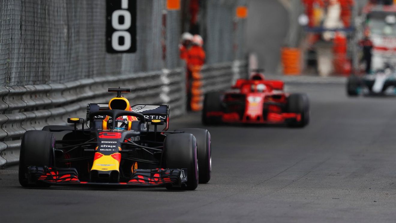 Daniel Ricciardo a triumfat în Principat! Australianul a defilat la Monaco, în timp ce Vettel și Hamilton au completat podiumul