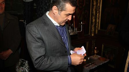 Bate vântul prin seifurile cluburilor românești! **"Și la Timișoara, hoții ar avea aceeași soartă ca la Steaua" :)