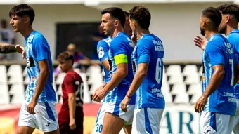 Corvinul Hunedoara nu se oprește și continuă achizițiile. A adus doi mijlocași din SuperLiga