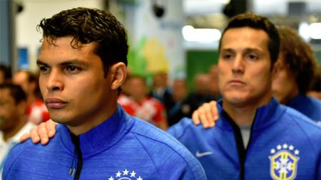 "Gestul acesta îl faci doar pentru oamenii în care ai încredere și pe care îi iubești". Povestea din spatele ritualului brazilienilor de la CM 2014