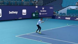 CORESPONDENȚĂ DE LA MIAMI OPEN | Ce a exersat Sorana Cîrstea înaintea meciului ce o poate duce în a doua finală WTA 1000 a carierei! FOTO&VIDEO EXCLUSIV