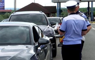 Şoferii care rămân fără permis vor primi un cod unic de la poliţie. La ce le foloseşte