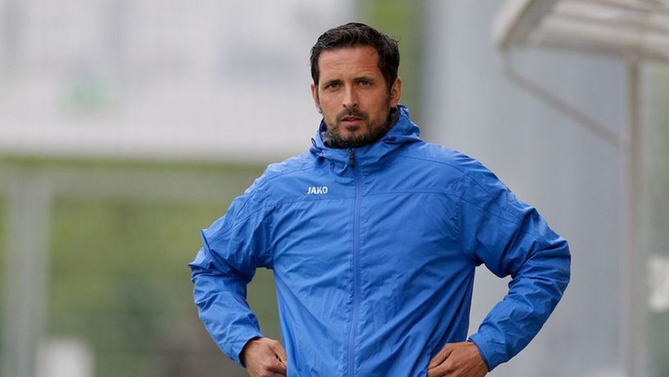 Antrenorul lui Dudelange e în extaz după victoria de răsunet în fața CFR-ului: "Parcă suntem într-un film"