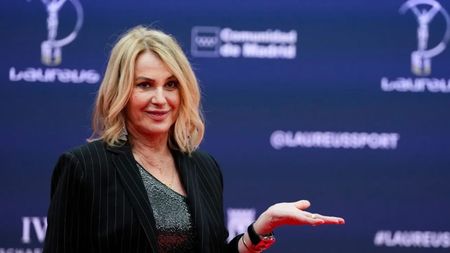 Nadia Comăneci a luat din banii ei două aparate de aer condiționat pentru sala de gimnastică de la Complexul „Lia Manoliu”
