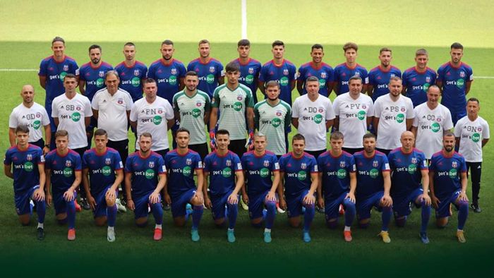 Steaua și-a anunțat lotul de jucători cu care începe noul sezon de Liga 2. Cei 28 de fotbaliști, numerele pe care le vor purta pe tricou și videoclipul prin care clubul prezintă noile achiziții