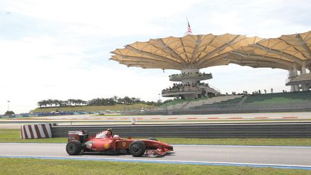 Cursa din Malaysia, un chin pentru piloți