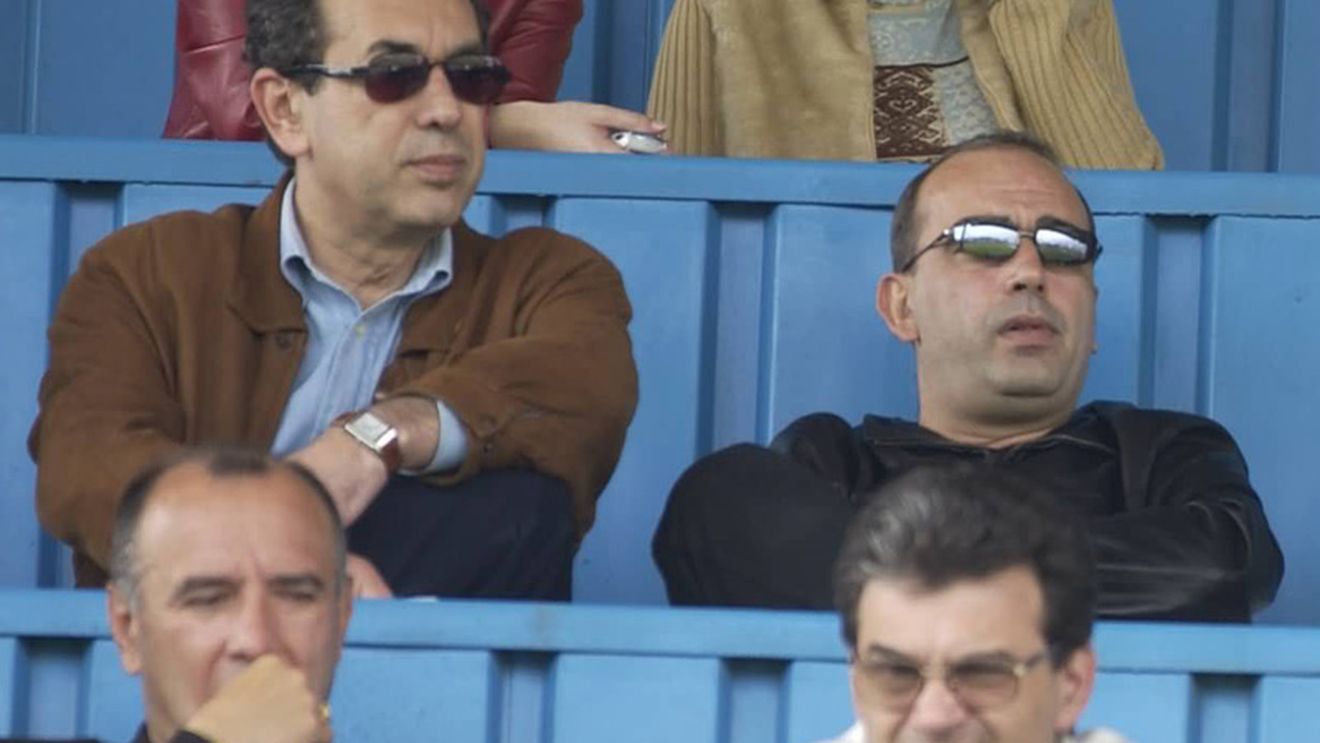 "Șeful cel mare e Badea, investitorii sunt fraierii!** Badea îi domină, e mai deștept!"