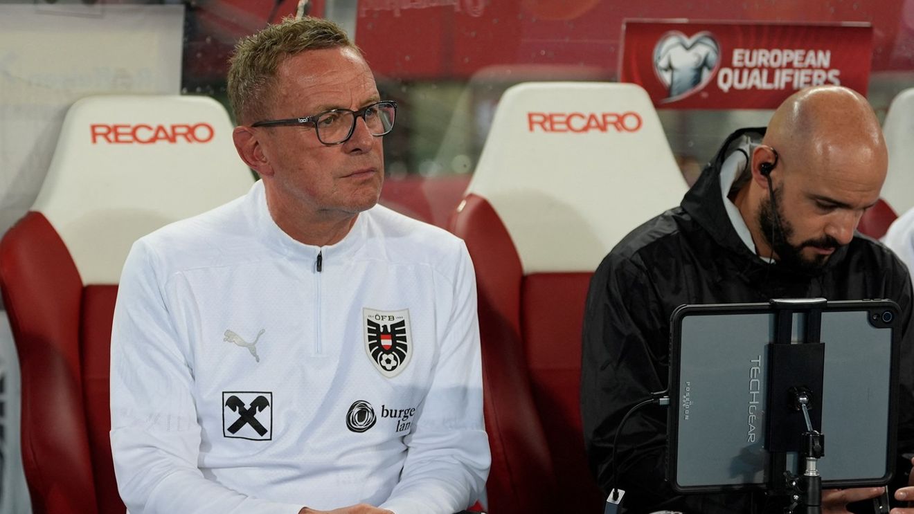 Selecționerul Austriei, adversara României pentru Mondial, a fost dus de urgență la spital. Ce a pățit Ralf Rangnick