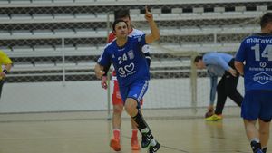 Reacții după Potaissa - Minaur: "Sunt bucuros că jucătorii nu s-au omorât între ei". Eklemovic și Stegavik au anunțat că pleacă din România. Arbitrii, acuzați că au stricat meciul. Trebuia oprită partida de la Turda? S-a jucat la un moment dat fără ambulanță la sală