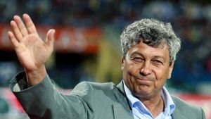 Mircea Lucescu, în vizită la națională. Antrenorul Șahtiorului a fost chemat în cantonamentul de la Mogoșoaia de selecționerul Anghel Iordănescu și a luat masa cu jucătorii