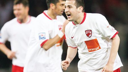 Zicu, din primul minut!