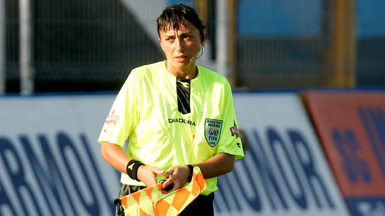 Monica Rigo, schimbată de la tușă la partida Rapid - Farul!