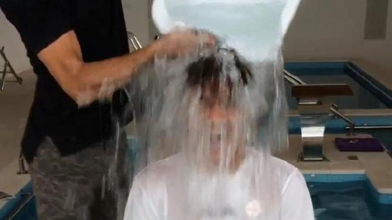 VIDEO | Tătărușanu, victima #IceBucketChallenge. Portarul Fiorentinei a apărut într-o ipostază jenantă