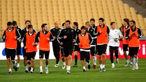 INCREDIBIL! **Două persoane au cumpărat toate biletele de la meciul Macedonia-Spania!