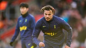 Dele Alli, transferul bombă pe care l-ar vrea Dan Șucu la Rapid! Fotbalistul cu 30 de selecții în națională Angliei are 29 de ani și e liber de contract