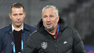 Prima reacție a acționarilor lui CFR Cluj după tragerea la sorți din Conference League! Optimism total înaintea „dublei” cu Lazio Roma: „Așa a vrut Dan Petrescu, așa am picat! De ce să nu-i eliminăm?” | EXCLUISV