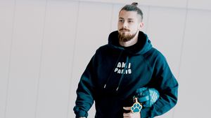 Britanicii știu ce urmează pentru român: „Thomas Frank are un plan pentru Radu Drăgușin”