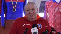 „Lucescu a intrat peste noi la dușuri!”. Adrian Bumbescu, dezvăluire amuzantă de la sărbătoarea Stelei din ’86