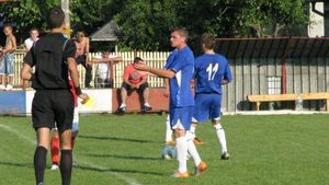 Circul continuă în fotbalul mic: fotbaliștii și fanii și-au vărsat nervii pe arbitri în Dâmbovița!