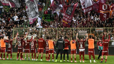 Scena de la Mioveni care l-ar fi expus total pe Costel Gâlcă! Ce greșeală a comis tehnicianul Rapidului în drum spre vestiar. EXCLUSIV