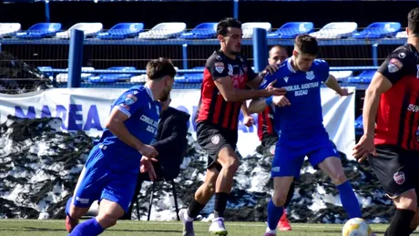 CS Gloria întâlnește echipa contra căreia a reușit cea mai clară victorie a sa în deplasările din acest sezon, Metalul Buzău, cu punctaj maxim în play-out. ”Știm exact ceea ce fac ei, știm exact forța pe care o au și de ce au această forță”