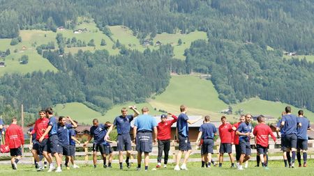 ProSport a luat la bani mărunți lotului Stelei!