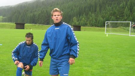 De la Bayern Munchen până la Gloria Buzău e doar un pas