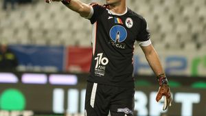 Răzvan Pleșca a dat cărțile pe față! Cum a ratat transferul la Universitatea Craiova: „Posibil să am o clauză de 70 de milioane de euro!”