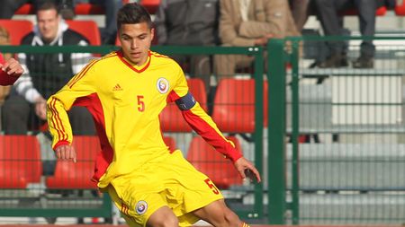 Englezii i-au făcut "portretul robot" lui Manea, cu ajutorul lui Ilie Dumitrescu: "Poate juca la Chelsea". Ce spune fostul internațional de Chiricheș