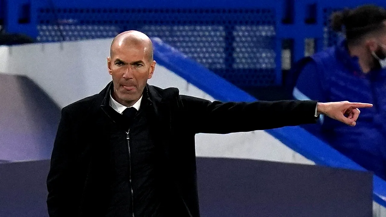 Zinedine Zidane, reacție halucinantă la adresa unui jurnalist: „Munca ta e ruşinoasă! Vino să vorbeşti cu mine fără camere!” | VIDEO