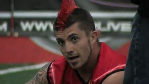 VIDEO Te-ai băga la așa ceva?** Ă‚sta este sportul unde văicărelile ar fi justificate și totuși nimeni nu se plânge