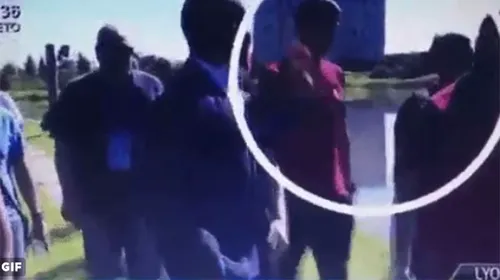 VIDEO | Gest șocant făcut de Cristiano Ronaldo. I-a smuls microfonul unui reporter și i l-a aruncat în lac