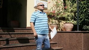 Mititelu e la pământ!** Își închide ziarul din motive "exclusiv financiare"