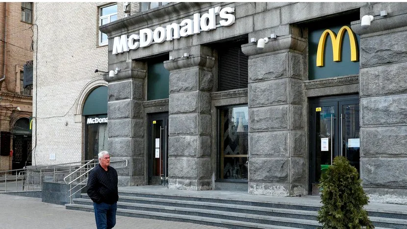 McDonald's spune că plănuiește să redeschidă unele restaurante din Ucraina. Acest lucru ar sprijini un mic, dar important sentiment de normalitate