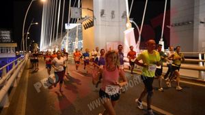 Peste 600 de participanți au luat startul la ProSport Midnight Run ! Câștigătorii: Zaizan Ioan (5.6 km) cu 17'04'' și Betej Daniel (10 km) cu 32'11''! Clasamentele complete