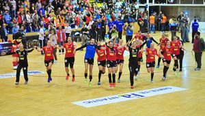 Lista scurtă a lui Ambros Martin pentru Campionatul Mondial de handbal feminin din Germania! Selecționerul a utilizat 27 de jucătoare în 2017, în cele șapte jocuri susținute de România, oficiale și amicale