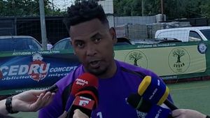 Eric de Oliveira a RĂBUFNIT: „Am vorbit cu Darius Olaru și i-am zis să plece de la FCSB"