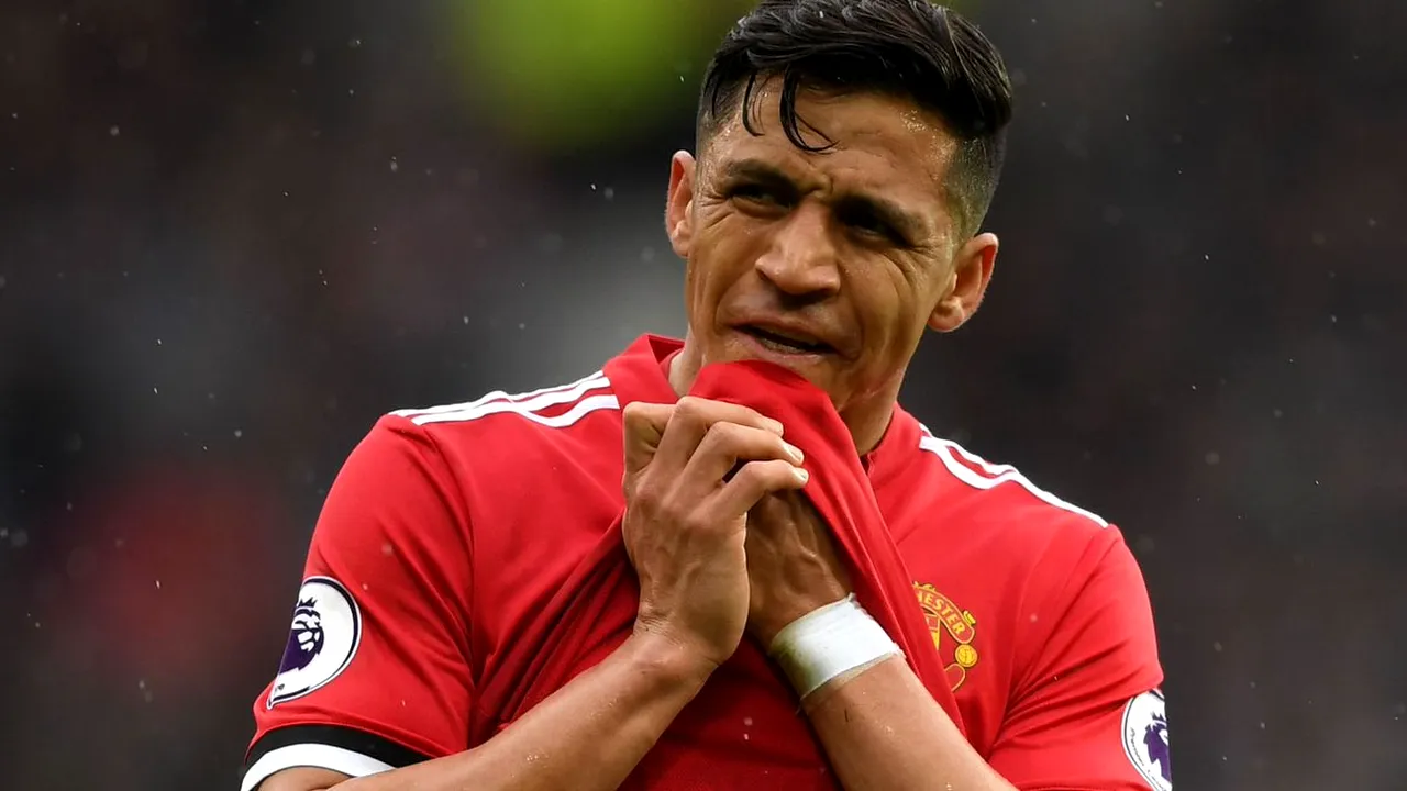 Probleme pentru Alexis Sanchez! Starul lui United a fost dat jos din avion și nu a plecat cu 