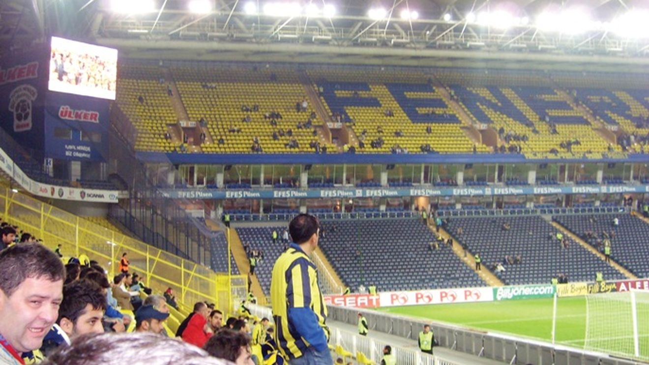 Steaua și-a umilit fanii** veniți la Istanbul!