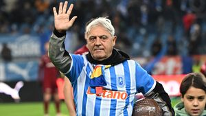 Fotbalistul de 10.000.000 de euro de la FCSB, după care au venit italienii şi turcii în România, l-a uimit pe Cârțu: „Parcă e posedat cu noi”